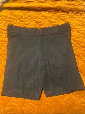 Old Navy XL black bike shorts bundle of 3